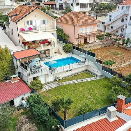 Urban Villa