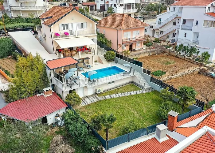 Urban Villa